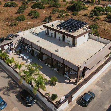 B&B Il Fiorone Torre Canne Eksteriør bilde